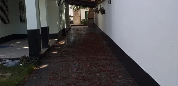 Sobrado com 6 Quartos à venda, 381m² no Centro, Lauro de Freitas