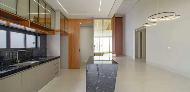 Casa com 4 Quartos à venda, 252m² no Alto da Boa Vista, Brasília