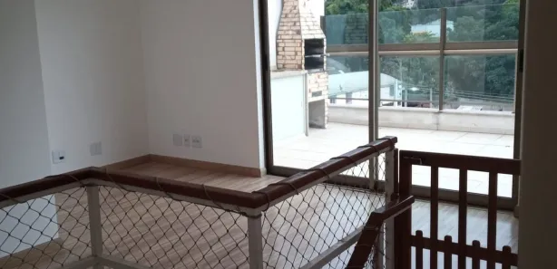 Apartamento com 3 Quartos para alugar, 140m² no Nogueira, Petrópolis
