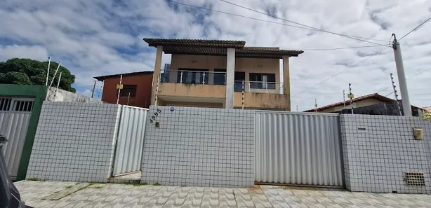 Sobrado com 4 Quartos à venda, 200m² no Neópolis, Natal