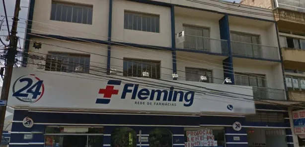 Apartamento com 3 Quartos para alugar, 130m² no Centro, Ponta Grossa