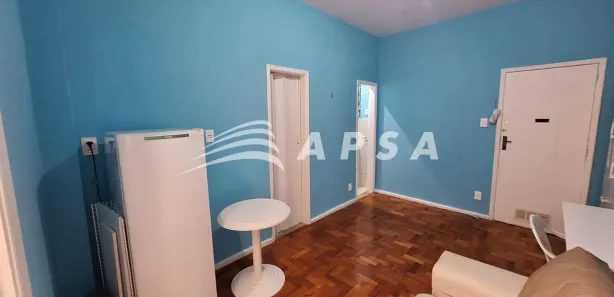 Kitnet com 1 Quarto para alugar, 22m² no Catete, Rio de Janeiro
