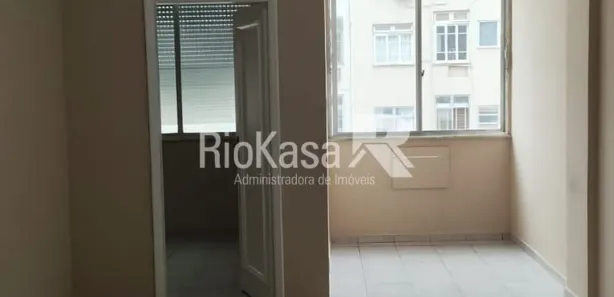 Apartamento com 3 Quartos para alugar, 87m² no Copacabana, Rio de Janeiro