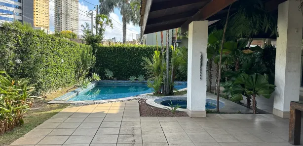 Casa de Condomínio com 5 Quartos à venda, 803m² no Candelária, Natal