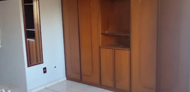 Casa de Condomínio com 3 Quartos para alugar, 194m² no Setor Jaó, Goiânia
