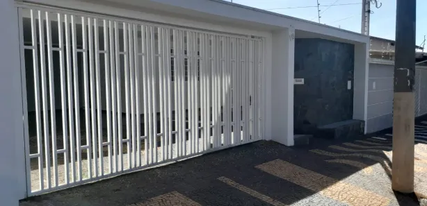 Casa com 3 Quartos à venda, 167m² no Jardim das Flores, Araras