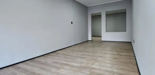 Sala Comercial à venda, 61m² no São Pelegrino, Caxias do Sul