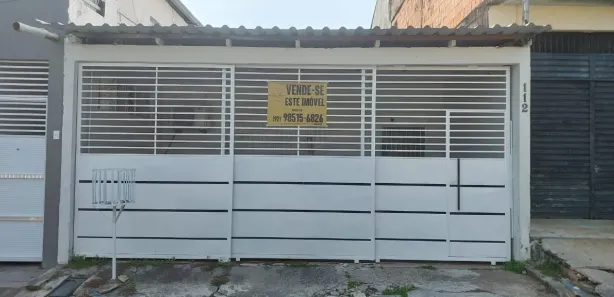 Casa com 3 Quartos à venda, 126m² no São Jorge, Manaus