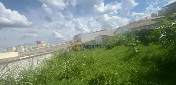 Lote/Terreno à venda, 421m² no Centro, Vespasiano