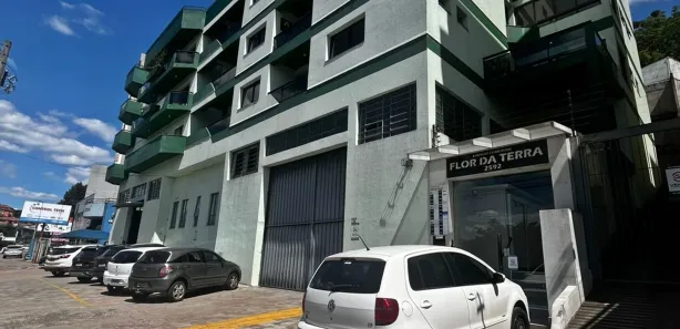 Ponto Comercial para alugar, 60m² no Universitário, Caxias do Sul