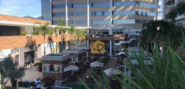 Ponto Comercial para alugar, 73m² no Recreio dos Bandeirantes, Rio de Janeiro