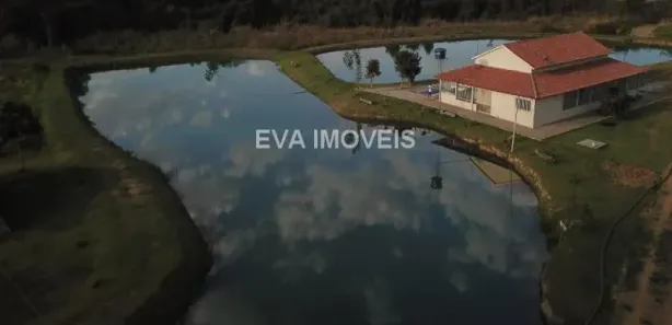 Fazenda/Sítio com 3 Quartos à venda, 400m² no , Guapó