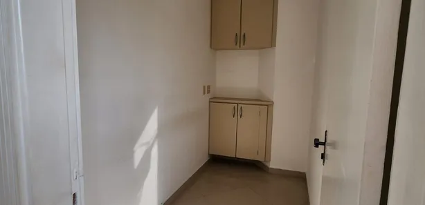 Sala Comercial para alugar, 39m² no Gonzaga, Santos