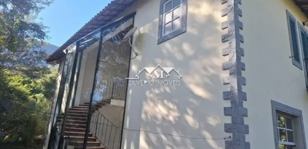 Casa de Condomínio com 4 Quartos para alugar, 240m² no Samambaia, Petrópolis