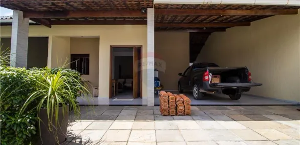 Casa com 6 Quartos à venda, 227m² no Capim Macio, Natal