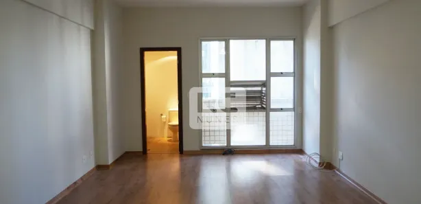Sala Comercial à venda, 35m² no Lourdes, Belo Horizonte