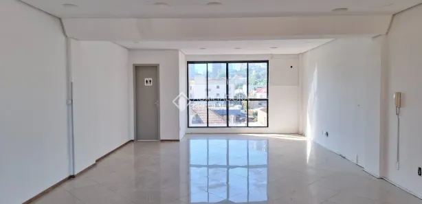 Sala Comercial para alugar, 56m² no Centro, Novo Hamburgo