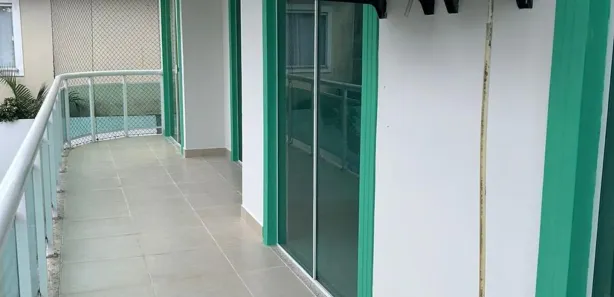 Apartamento com 2 Quartos para alugar, 90m² no Portinho, Cabo Frio