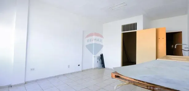 Sala Comercial à venda, 39m² no Santo Antônio, Recife