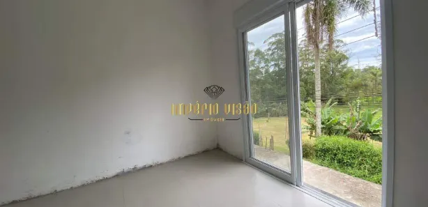 Fazenda/Sítio com 3 Quartos à venda, 185m² no Loteamento Rio Acima, Biritiba Mirim