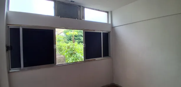Apartamento com 3 Quartos para alugar, 10m² no Caonze, Nova Iguaçu