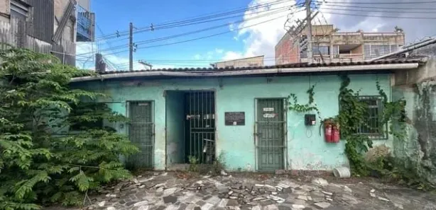 Ponto Comercial para alugar, 700m² no Águas Claras, Salvador