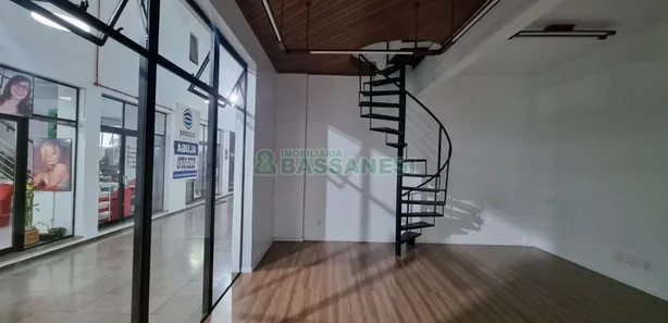 Ponto Comercial à venda, 60m² no Centro, Caxias do Sul