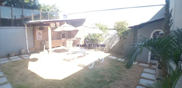 Casa com 4 Quartos à venda, 307m² no Caiçara-Adelaide, Belo Horizonte