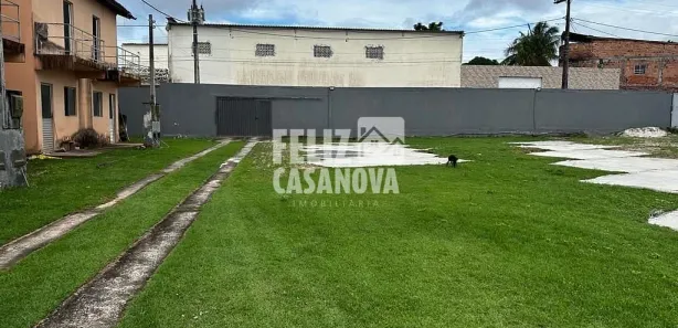 Casa com 2 Quartos à venda, 63m² no Centro, Camaçari