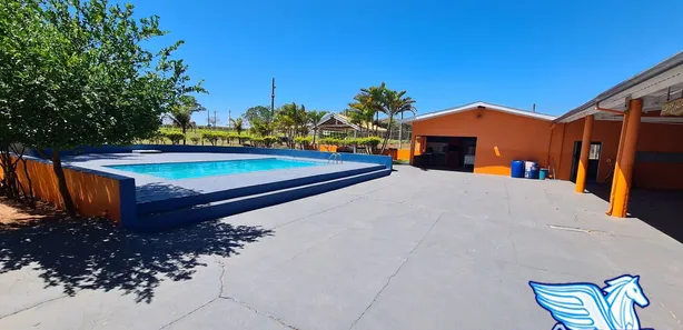 Fazenda/Sítio com 7 Quartos à venda, 850m² no , Iacanga