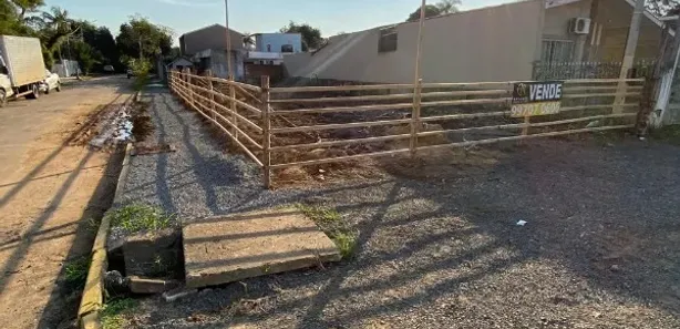 Lote/Terreno à venda, 300m² no Ponta Porã, Cachoeirinha