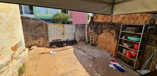 Casa com 2 Quartos à venda, 92m² no Centro, Araraquara