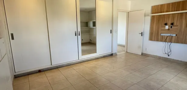 Casa de Condomínio com 4 Quartos para alugar, 548m² no Setor Habitacional Jardim Botânico, Brasília