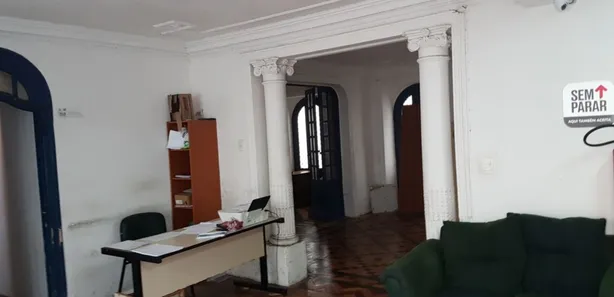 Imóvel Comercial com 8 Quartos para alugar, 400m² no Leme, Rio de Janeiro