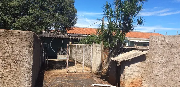 Casa com 4 Quartos à venda, 180m² no Centro, Araraquara