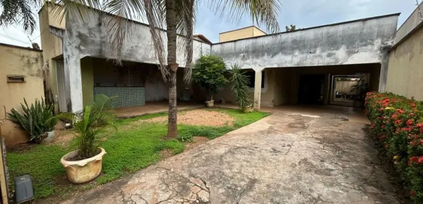 Casa com 3 Quartos à venda, 160m² no Plano Diretor Sul, Palmas