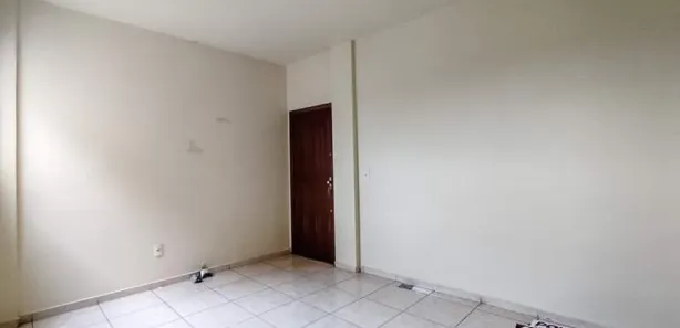 Apartamento com 2 Quartos para alugar, 70m² no São José, Divinópolis