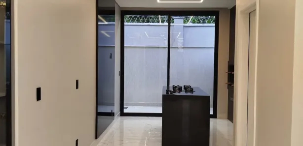 Casa de Condomínio com 3 Quartos para alugar, 150m² no Ponta Negra, Manaus