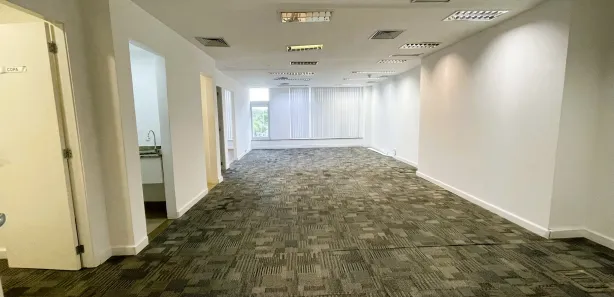 Sala Comercial para alugar, 80m² no Barra Olímpica, Rio de Janeiro