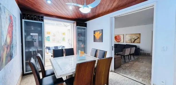 Casa com 3 Quartos à venda, 261m² no São José, Belo Horizonte