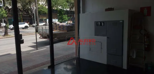 Sala Comercial para alugar, 680m² no Carmo, Belo Horizonte