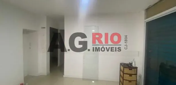 Ponto Comercial para alugar, 535m² no Taquara, Rio de Janeiro