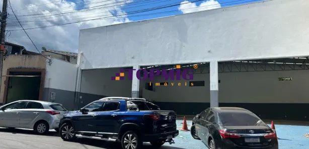 Galpão/Depósito/Armazém para alugar, 490m² no Laranjeiras, Betim