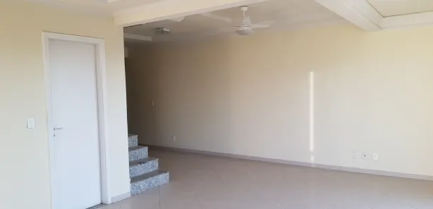 Cobertura com 3 Quartos para alugar, 198m² no Braga, Cabo Frio
