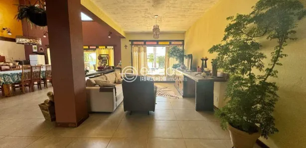 Casa de Condomínio com 4 Quartos à venda, 450m² no , Inhaúma
