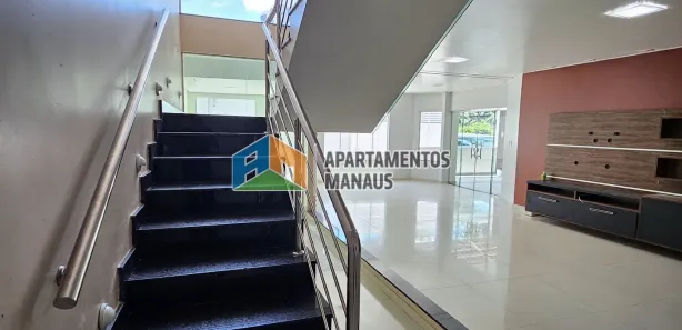 Sobrado com 5 Quartos para venda ou aluguel, 300m² no Flores, Manaus
