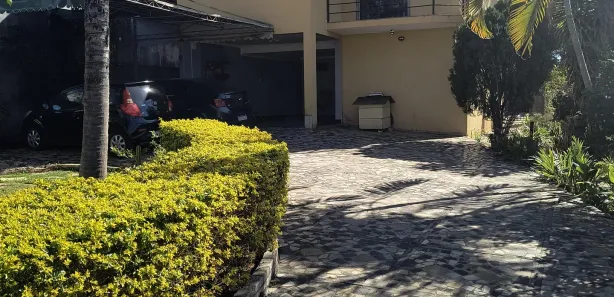 Casa de Condomínio com 6 Quartos à venda, 310m² no Setor Habitacional Arniqueira, Brasília
