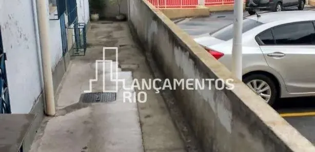 Galpão/Depósito/Armazém para venda ou aluguel, 2000m² no Cascadura, Rio de Janeiro