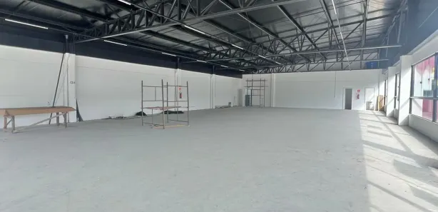 Ponto Comercial para alugar, 400m² no Cruzeiro, Caxias do Sul