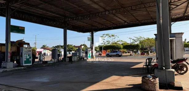 Ponto Comercial para venda ou aluguel, 2400m² no São Luís, Campo Maior